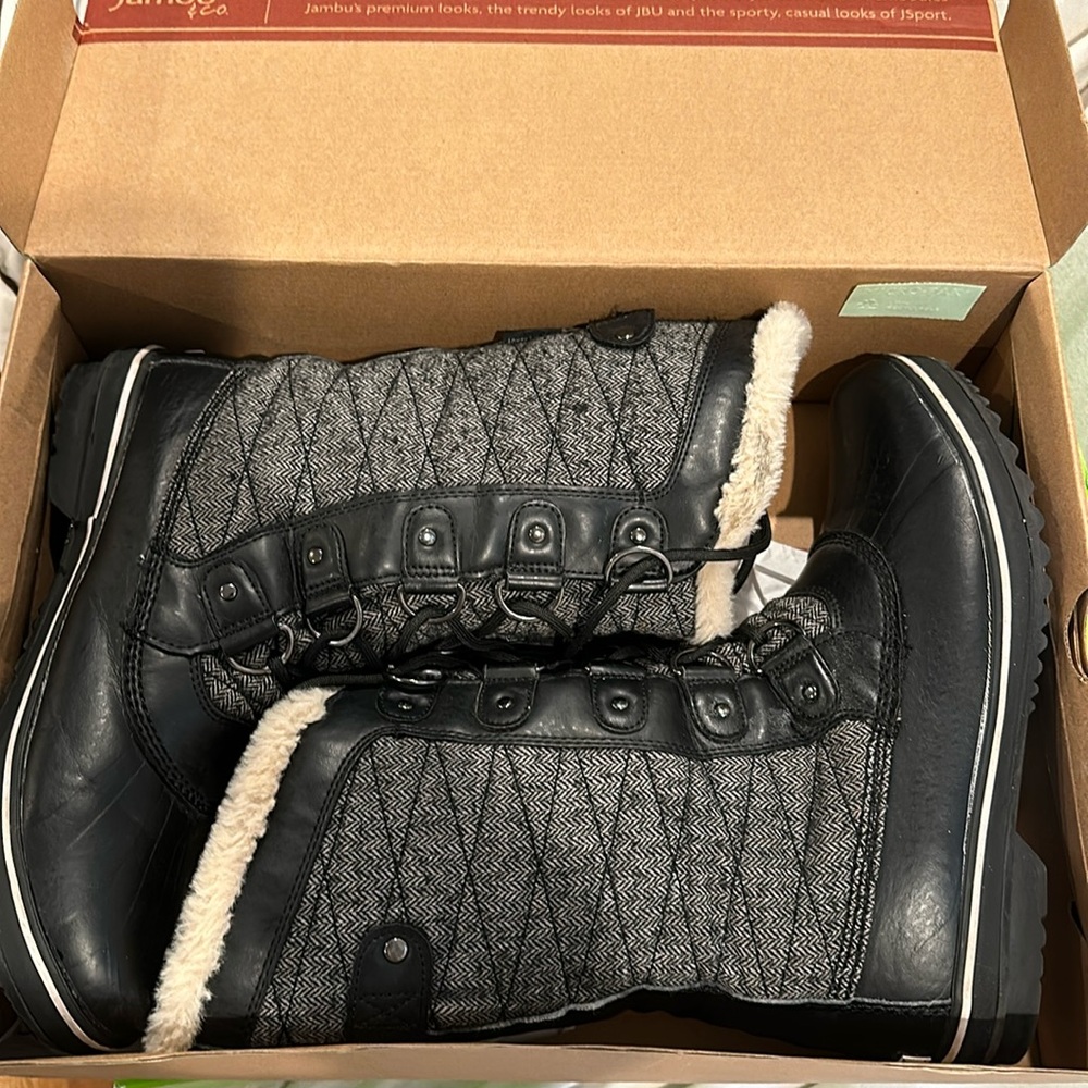 JBU by Jambu Chilly Weather-Ready Duck Boots, Women’s size 9